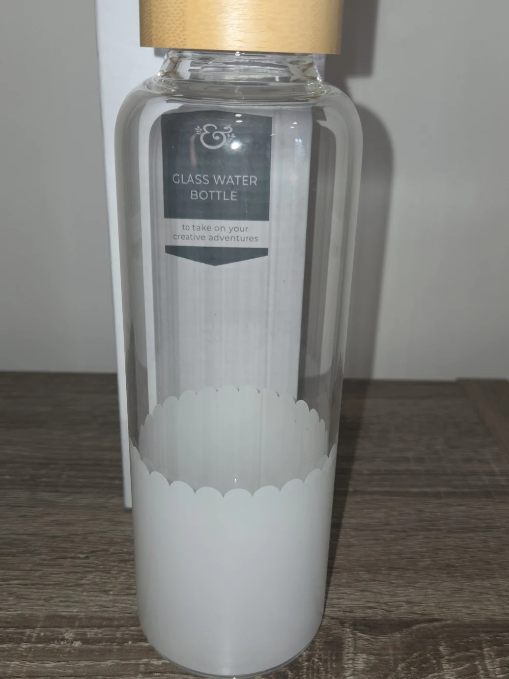 New Archer & Olive Glass Water Bottle Stationery Drinking Logo Wooden Cap.
